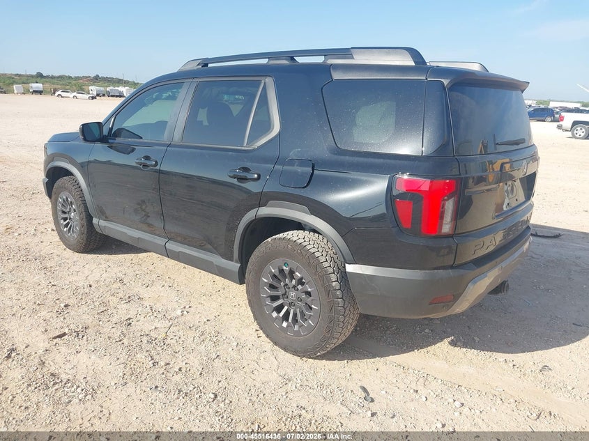 2026 Honda Passport VIN 5FNYF9H52TB022884 IAAI salvage auction — RIGHT FRONT, Original (Texas), sold $13,100 on 2026-09-10 (photo 3)