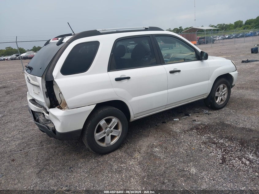 2010 Kia Sportage VIN KNDKGCA38A7734182 IAAI salvage auction — REAR END, Rebuildable (Florida), sold $500 on 2026-07-22 (photo 4)