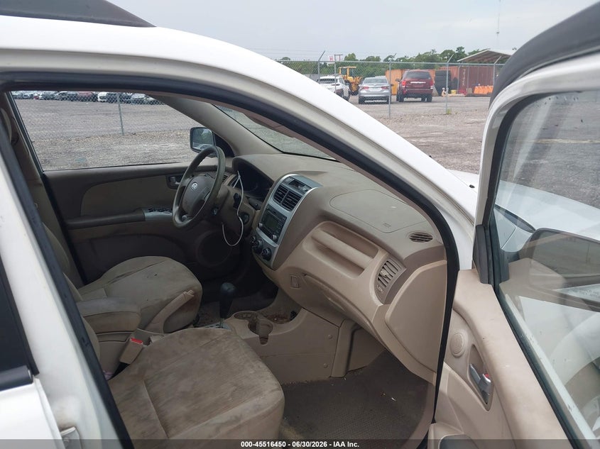 2010 Kia Sportage VIN KNDKGCA38A7734182 IAAI salvage auction — REAR END, Rebuildable (Florida), sold $500 on 2026-07-22 (photo 5)