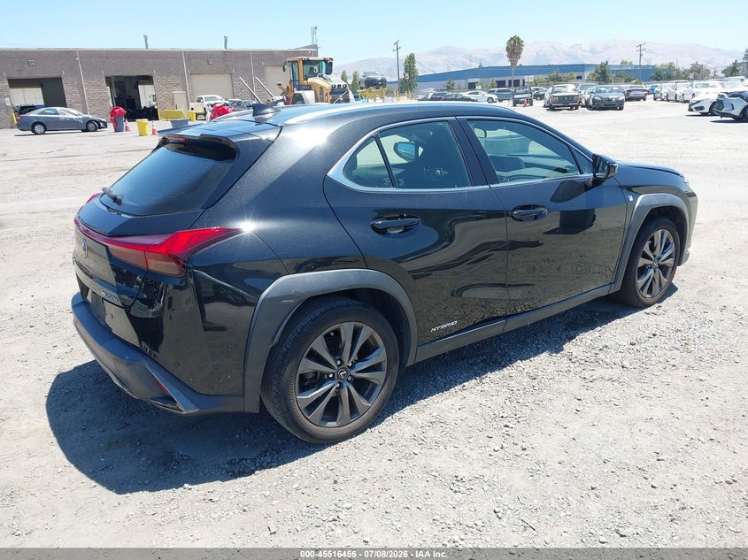 2021 Lexus Ux VIN JTHE9JBH0M2049728 IAAI salvage auction — SIDE, Salvage (California), sold $10,400 on 2026-08-24 (photo 4)