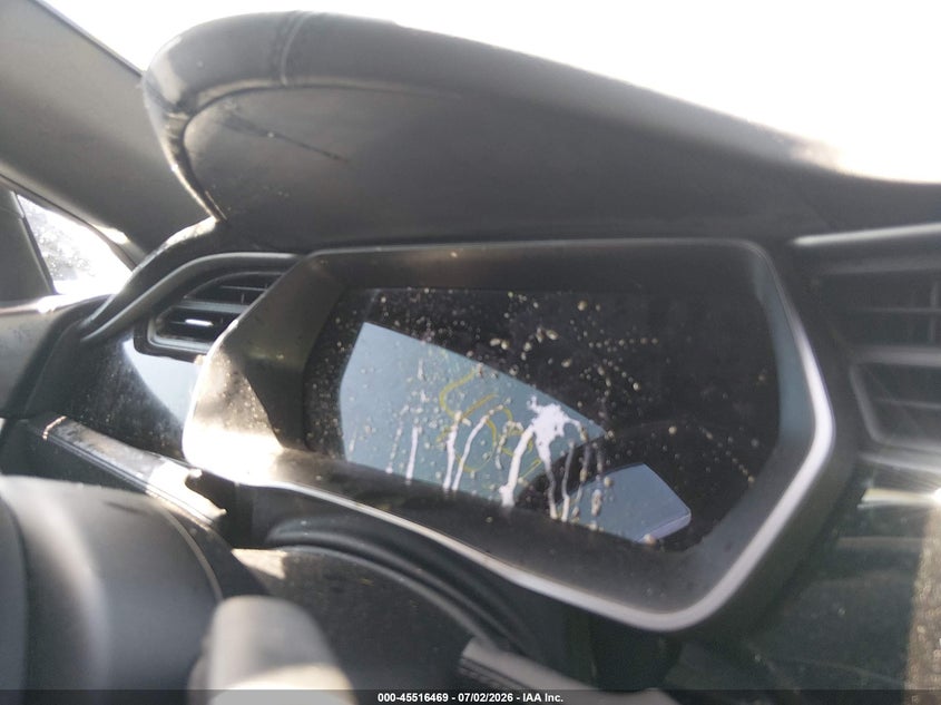 2018 Tesla Model s VIN 5YJSA1E24JF266680 IAAI salvage auction — FRONT END, Salvage Title, sold $4,150 on 2026-07-30 (photo 7)