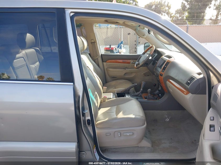 2004 Lexus Gx 470 VIN JTJBT20X740067951 IAAI salvage auction — NORMAL WEAR, Clear - Dealer Only (California), sold $4,750 on 2026-07-13 (photo 5)