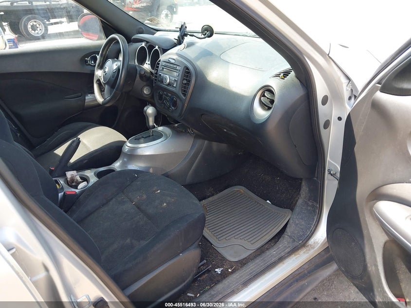 2014 Nissan Juke VIN JN8AF5MVXET483710 IAAI salvage auction — LEFT FRONT, Clear (Virginia), sold $250 on 2026-07-31 (photo 5)