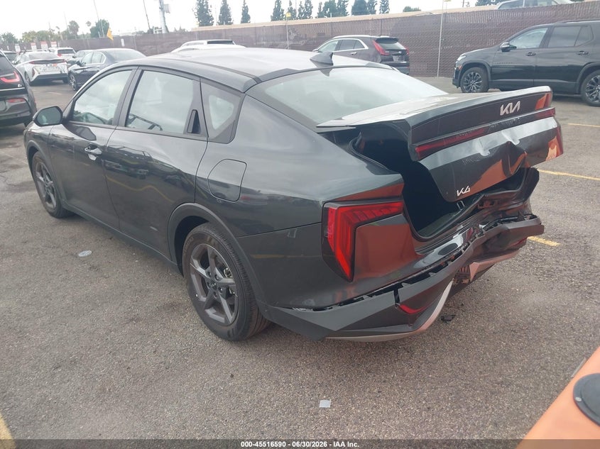 2025 Kia K4 VIN 3KPFT4DE9SE016593 IAAI salvage auction — REAR END, Salvage (California), sold $7,925 on 2026-07-27 (photo 3)