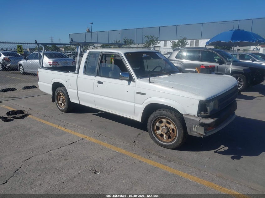 1987 Mazda B2000 VIN JM2UF3117H0605018 IAAI salvage auction — LEFT FRONT, Salvage (California), sold $450 on 2026-07-29 (photo 1)