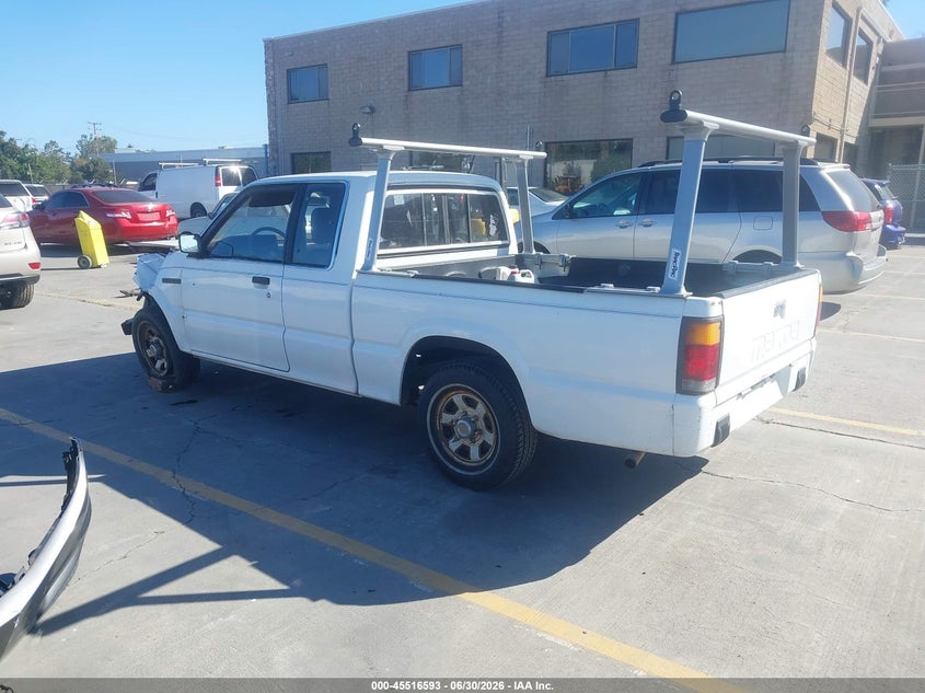 1987 Mazda B2000 VIN JM2UF3117H0605018 IAAI salvage auction — LEFT FRONT, Salvage (California), sold $450 on 2026-07-29 (photo 3)