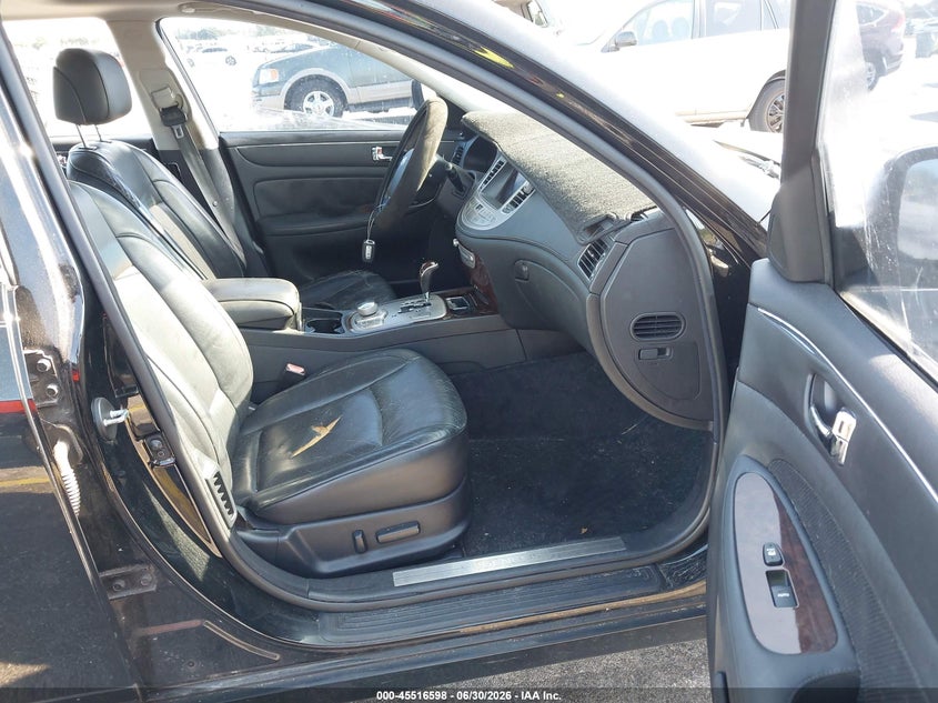 2010 Hyundai Genesis VIN KMHGC4DE6AU074130 IAAI salvage auction — NORMAL WEAR, Clear (Florida), sold $450 on 2026-07-09 (photo 5)