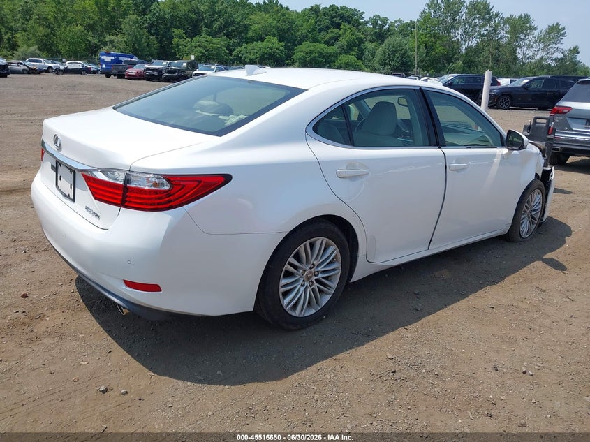 2015 Lexus ES VIN JTHBK1GG1F2153350 IAAI salvage auction — FRONT END, Salvage (Idaho), sold $3,750 on 2026-07-11 (photo 4)