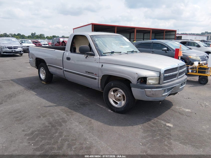 1998 Dodge Ram 1500 VIN 1B7HC16Z1WS701374 IAAI salvage auction — NORMAL WEAR, Clear (Missouri), sold $100 on 2026-07-19 (photo 1)