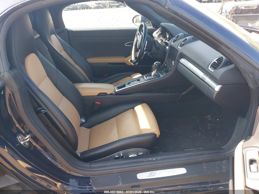 2018 Porsche 718 boxster VIN WP0CA2A86JS210750 IAAI salvage auction — SIDE, Wait Title, sold $15,325 on 2026-09-10 (photo 5)