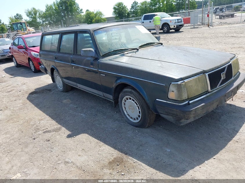 1993 Volvo 240 VIN YV1AW8803P1955587 IAAI salvage auction — NORMAL WEAR, Clear (Virginia), sold $1,000 on 2026-07-10 (photo 1)