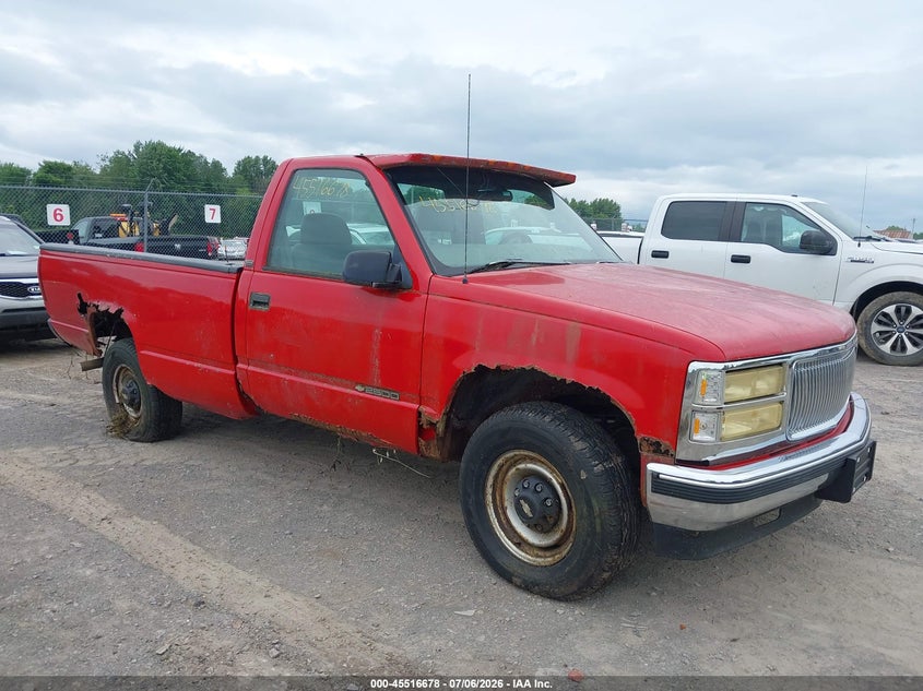 1997 Chevrolet C/k 2500 VIN 1GCGC24R9VZ167924 — IAAI salvage auction photo