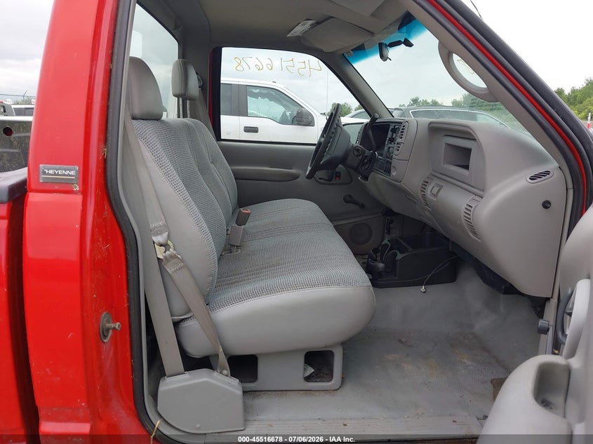 1997 Chevrolet C/k 2500 VIN 1GCGC24R9VZ167924 IAAI salvage auction — NORMAL WEAR, Clear (New York), sold $375 on 2026-07-09 (photo 5)