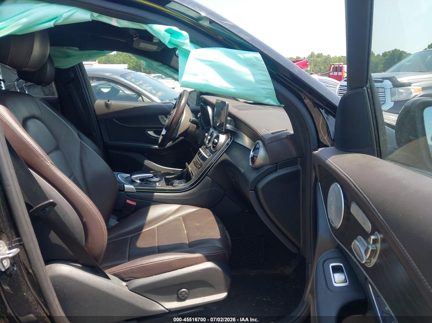 2017 Mercedes-benz Glc VIN WDC0G4JBXHF198575 IAAI salvage auction — FRONT & REAR, Salvage (North Carolina), sold $25 on 2026-07-29 (photo 5)