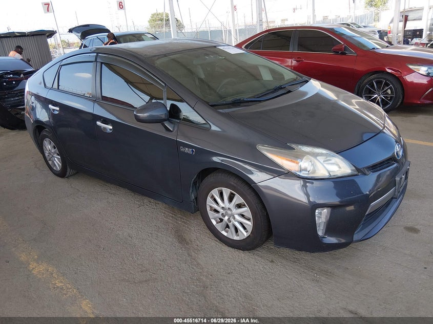 2014 Toyota Prius VIN JTDKN3DP9E3055488 IAAI salvage auction — REAR END, Salvage Title, sold $3,400 on 2026-08-02 (photo 1)