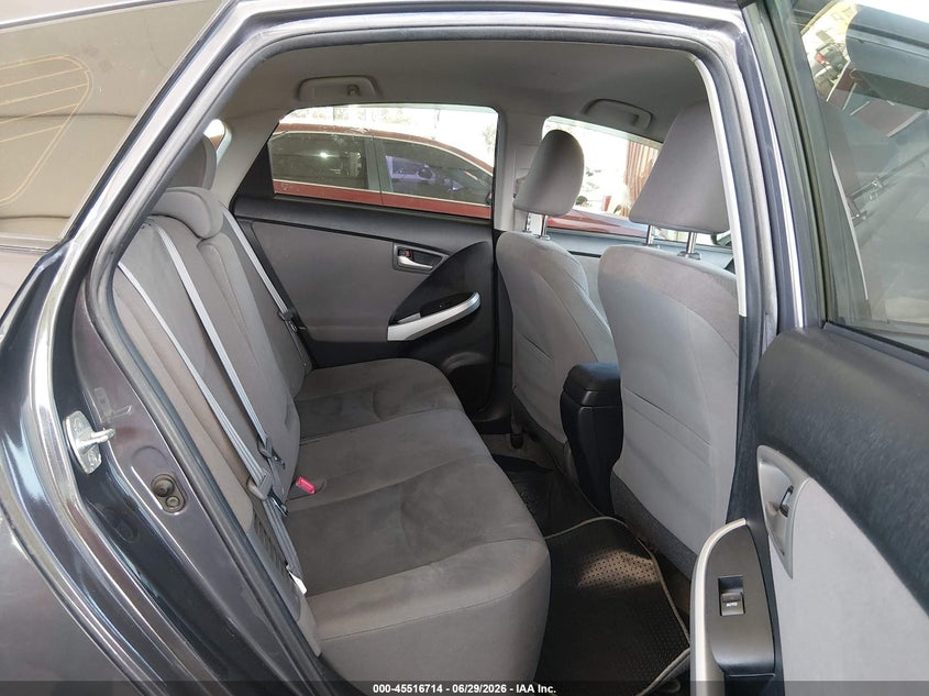2014 Toyota Prius VIN JTDKN3DP9E3055488 IAAI salvage auction — REAR END, Salvage Title, sold $3,400 on 2026-08-02 (photo 8)