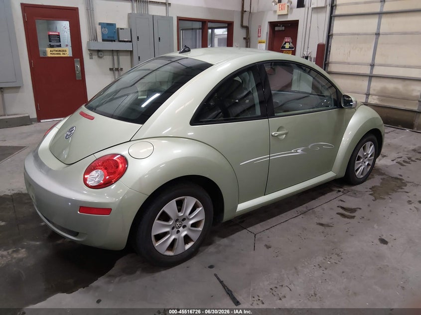 2008 Volkswagen Beetle VIN 3VWPG31C38M524205 IAAI salvage auction — RIGHT FRONT, Salvage (Idaho), sold $1,200 on 2026-08-07 (photo 4)