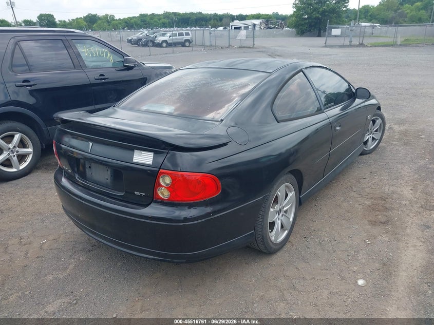 2004 Pontiac Gto VIN 6G2VX12G64L259430 IAAI salvage auction — NORMAL WEAR, Clear (Virginia), sold $4,000 on 2026-07-20 (photo 4)