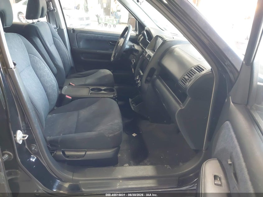 2005 Honda Cr-v VIN SHSRD68515U301280 IAAI salvage auction — NORMAL WEAR, Clear (New York), sold $750 on 2026-07-15 (photo 5)
