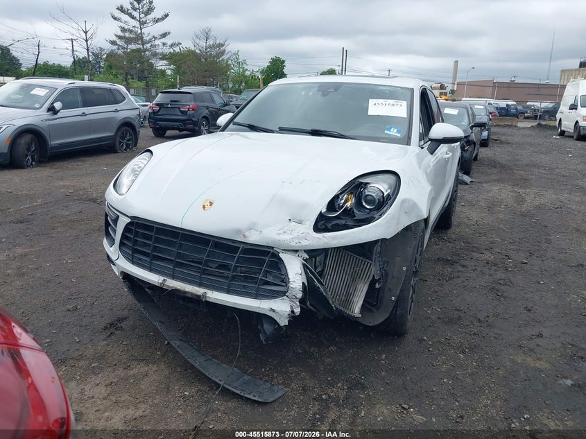 2016 Porsche Macan VIN WP1AB2A55GLB50391 IAAI salvage auction — LEFT FRONT, Salvage (New Jersey), sold $3,050 on 2026-07-29 (photo 6)