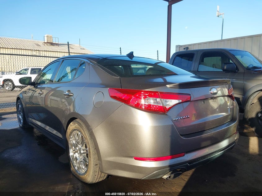 2013 Kia Optima VIN 5XXGR4A61DG195366 IAAI salvage auction — RIGHT FRONT, Salvage (California), sold $825 on 2026-07-28 (photo 3)