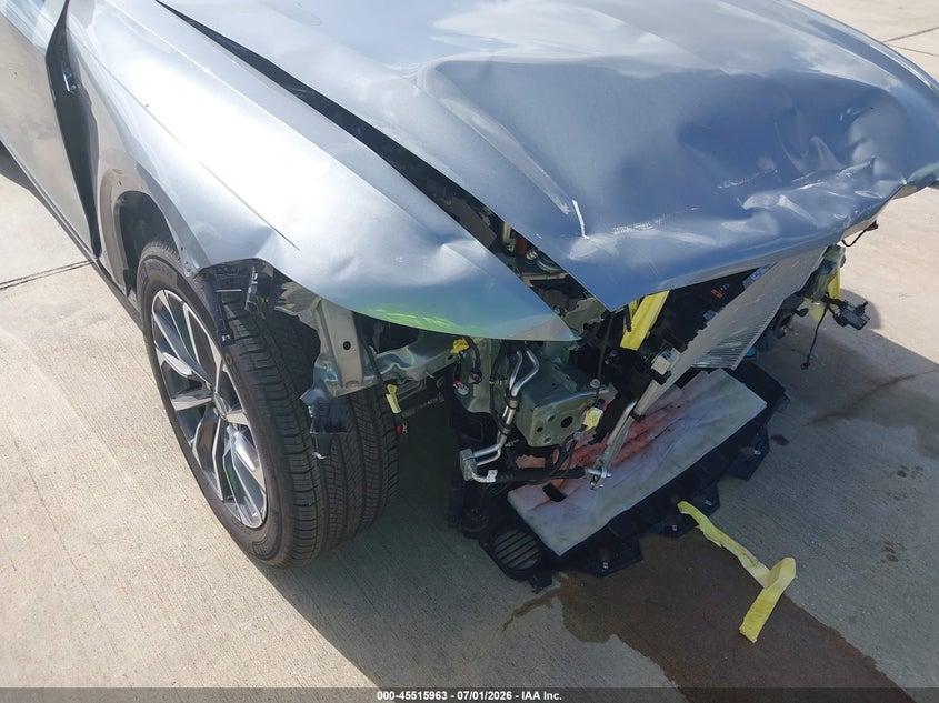 2026 Cadillac Lyriq VIN 1GYKPURL2TZ300528 IAAI salvage auction — FRONT END, Wait Title, sold $14,200 on 2026-08-19 (photo 6)