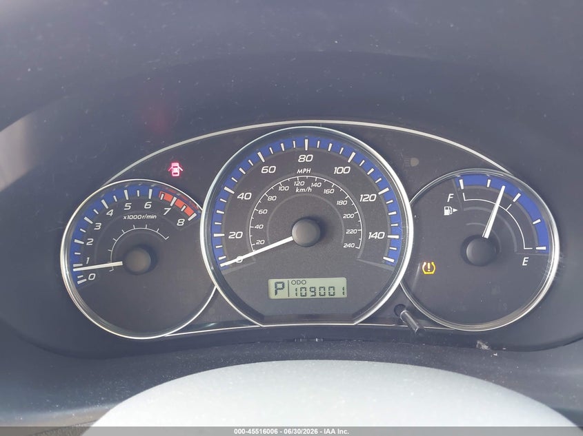 2011 Subaru Forester VIN JF2SHADCXBH759949 IAAI salvage auction — RIGHT SIDE, Salvage (Pennsylvania), sold $25 on 2026-07-21 (photo 7)