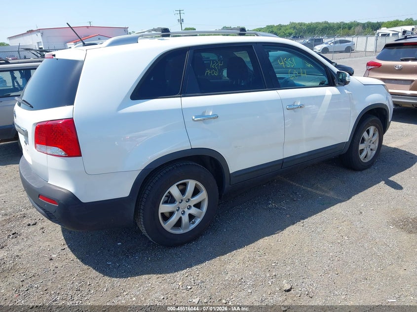 2012 Kia Sorento VIN 5XYKT3A69CG224175 IAAI salvage auction — NORMAL WEAR, Clear (Virginia), sold $825 on 2026-07-07 (photo 4)