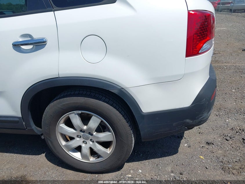 2012 Kia Sorento VIN 5XYKT3A69CG224175 IAAI salvage auction — NORMAL WEAR, Clear (Virginia), sold $825 on 2026-07-07 (photo 6)