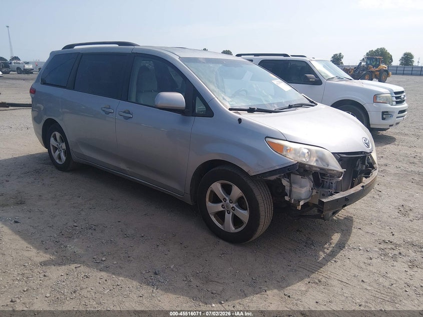2012 Toyota Sienna VIN 5TDKK3DC8CS190673 IAAI salvage auction — FRONT END, Salvage (Arkansas), sold $1,550 on 2026-07-29 (photo 1)
