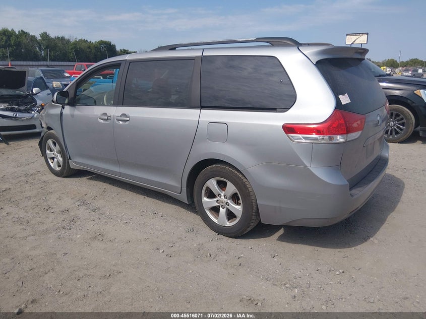 2012 Toyota Sienna VIN 5TDKK3DC8CS190673 IAAI salvage auction — FRONT END, Salvage (Arkansas), sold $1,550 on 2026-07-29 (photo 3)