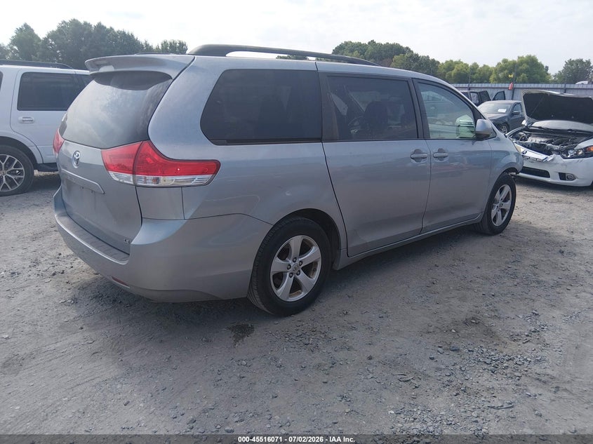2012 Toyota Sienna VIN 5TDKK3DC8CS190673 IAAI salvage auction — FRONT END, Salvage (Arkansas), sold $1,550 on 2026-07-29 (photo 4)