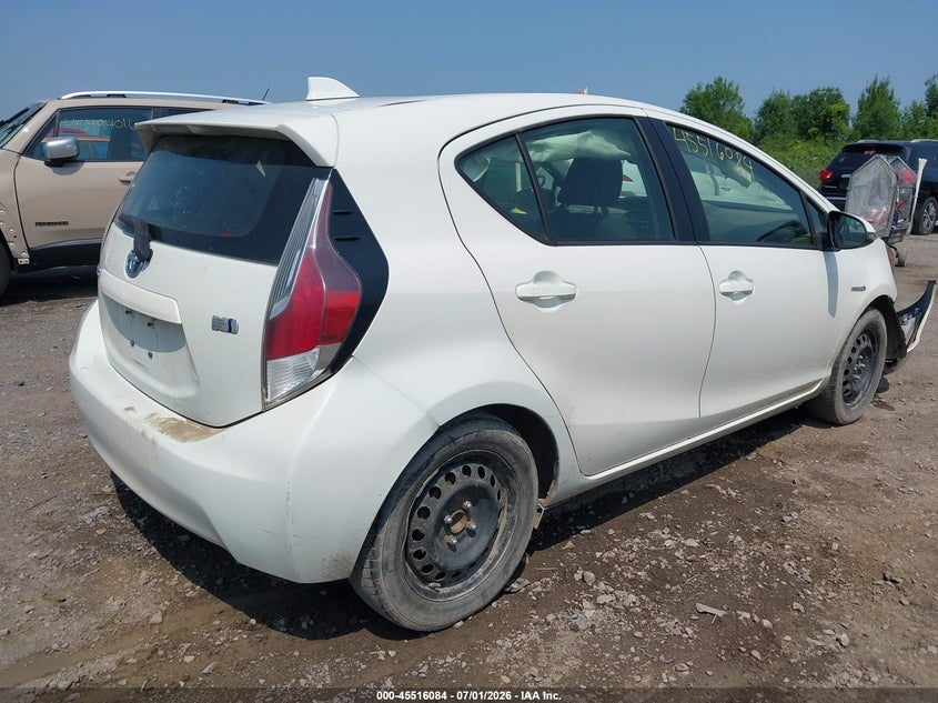 2015 Toyota Prius c VIN JTDKDTB39F1093822 IAAI salvage auction — FRONT END, Mv-907A (New York), sold $925 on 2026-07-23 (photo 4)