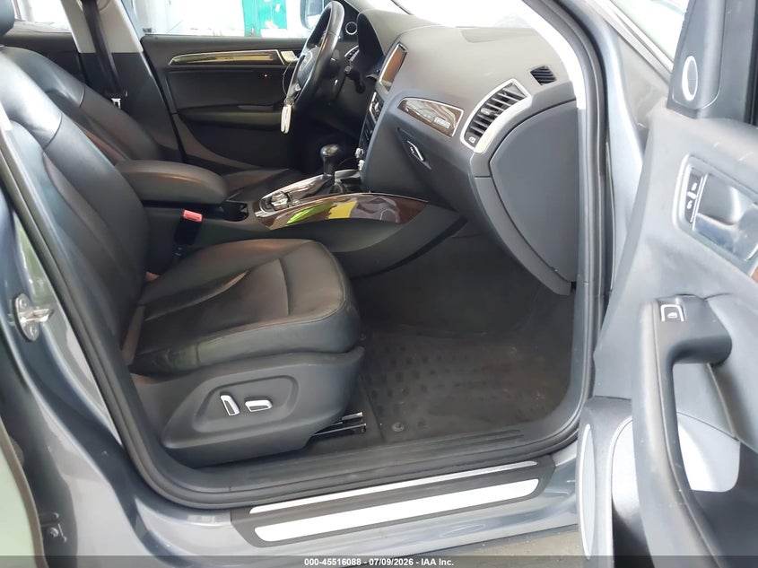 2016 Audi Q5 VIN WA1L2AFP6GA067525 IAAI salvage auction — FRONT END, Salvage Title, sold $1,750 on 2026-09-01 (photo 5)