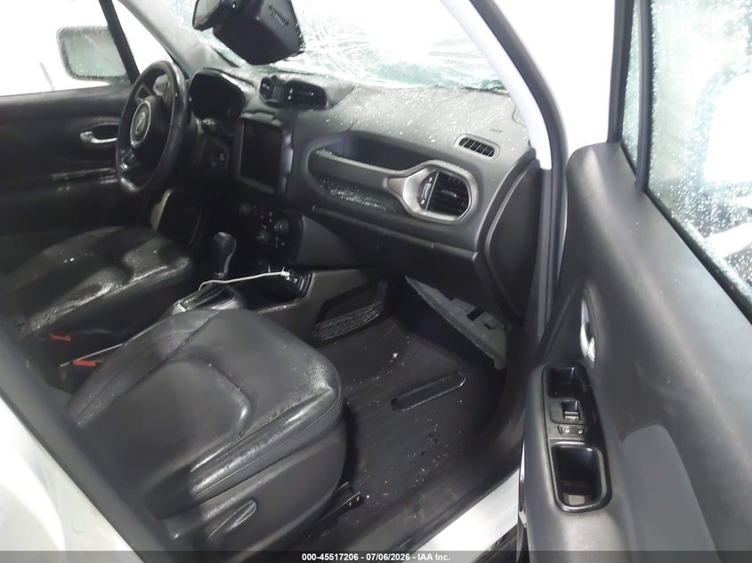 2021 Jeep Renegade VIN ZACNJDD15MPM96908 IAAI salvage auction — ROLLOVER, Salvage Title, sold $425 on 2026-08-05 (photo 5)