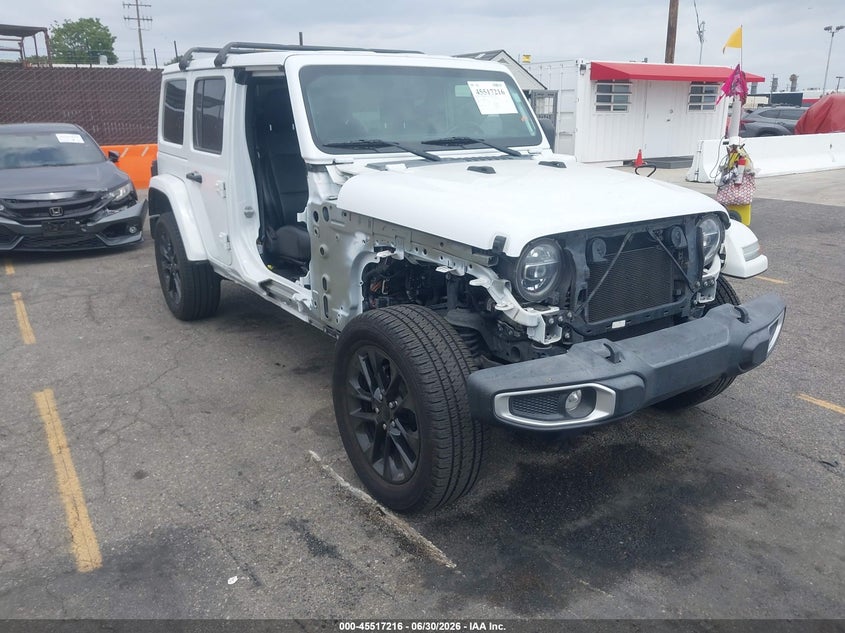 2021 Jeep Grand wagoneer VIN 1C4JJXP6XMW824899 IAAI salvage auction — RIGHT FRONT, Salvage (California), sold $13,200 on 2026-07-24 (photo 1)