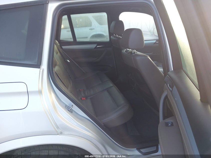 2013 BMW X3 VIN 5UXWX9C54D0A29364 IAAI salvage auction — NORMAL WEAR, Original (Kentucky), sold $700 on 2026-07-21 (photo 8)