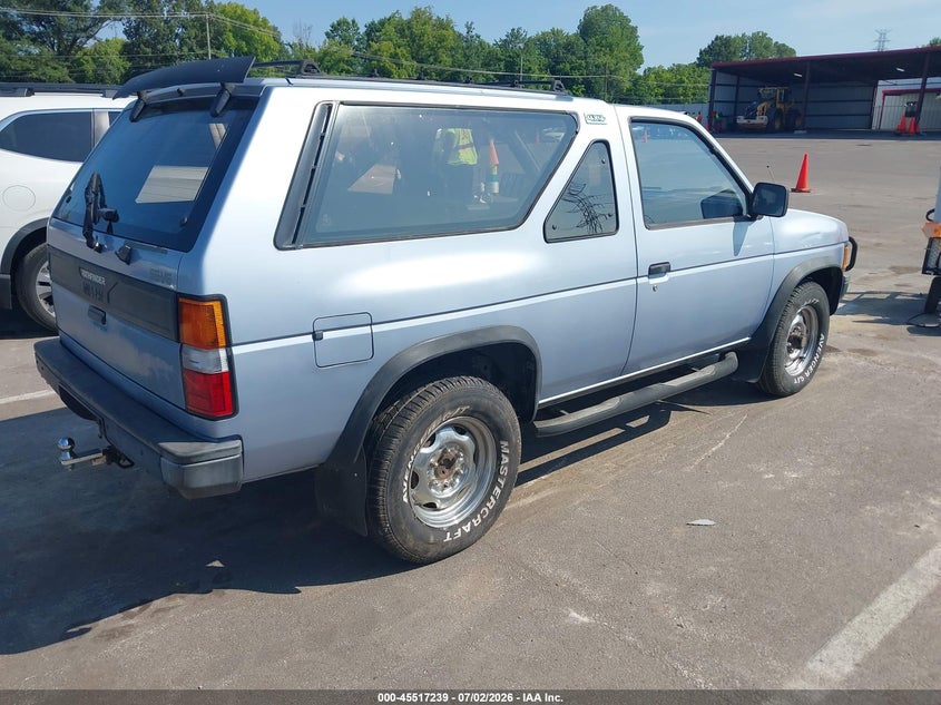 1987 Nissan Pathfinder VIN JN8HD16Y2HW015221 IAAI salvage auction — NORMAL WEAR, Clear (Tennessee), sold $675 on 2026-07-28 (photo 4)