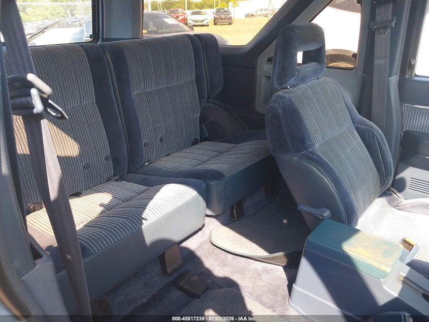 1987 Nissan Pathfinder VIN JN8HD16Y2HW015221 IAAI salvage auction — NORMAL WEAR, Clear (Tennessee), sold $675 on 2026-07-28 (photo 8)