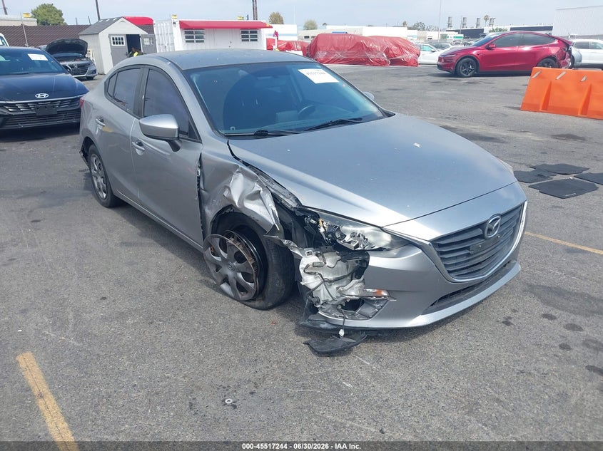 2016 Mazda 3 VIN JM1BM1T72G1346406 IAAI salvage auction — RIGHT FRONT, Salvage Title, sold $525 on 2026-07-27 (photo 1)