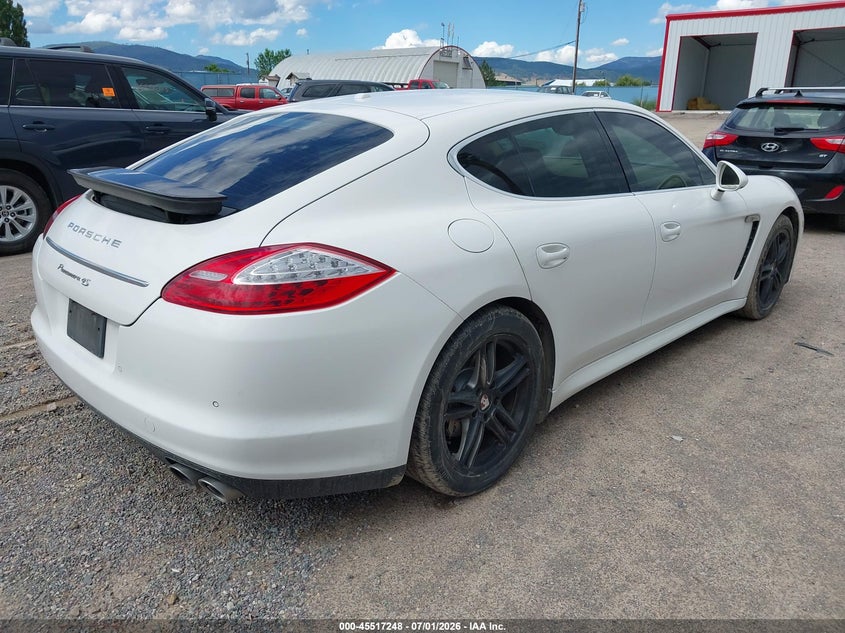 2011 Porsche Panamera VIN WP0AB2A74BL062170 IAAI salvage auction — NORMAL WEAR, Clear (Montana), sold $2,200 on 2026-07-15 (photo 4)