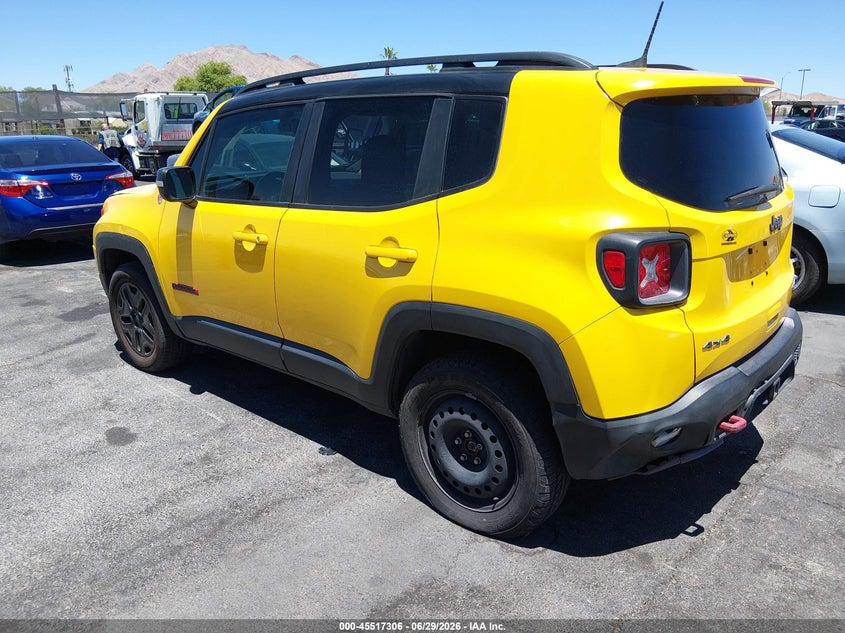 2018 Jeep Renegade VIN ZACCJBCB2JPH60977 IAAI salvage auction — NORMAL WEAR, Clear (Nevada), sold $2,100 on 2026-07-31 (photo 3)