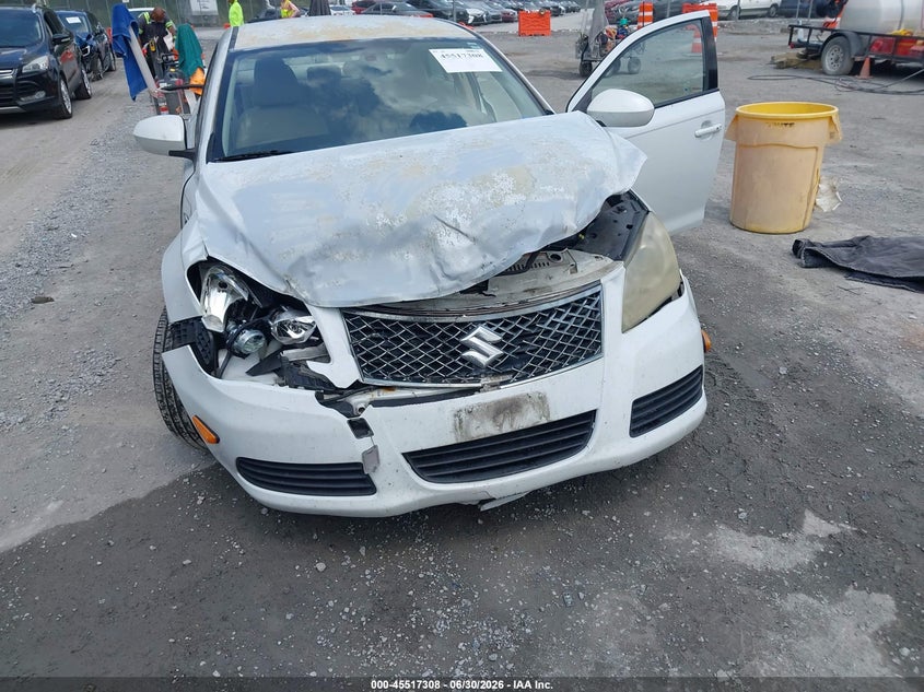 2010 Suzuki Kizashi VIN JS2RE9A30A6101615 IAAI salvage auction — FRONT END, Clear (Virginia), sold $25 on 2026-07-21 (photo 6)