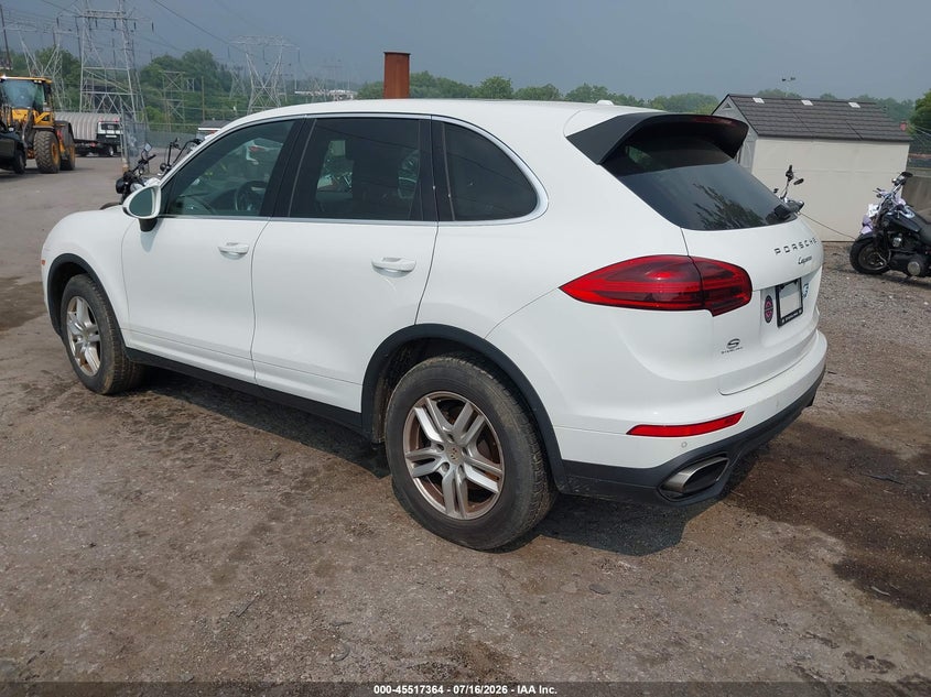 2016 Porsche Cayenne VIN WP1AA2A20GLA10516 IAAI salvage auction — UNKNOWN, Salvage (Pennsylvania), sold $3,200 on 2026-07-31 (photo 3)