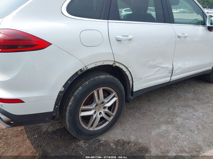 2016 Porsche Cayenne VIN WP1AA2A20GLA10516 IAAI salvage auction — UNKNOWN, Salvage (Pennsylvania), sold $3,200 on 2026-07-31 (photo 6)