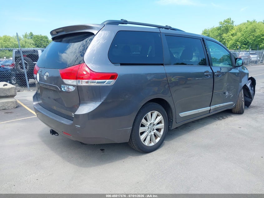 2014 Toyota Sienna VIN 5TDDK3DC2ES089768 IAAI salvage auction — FRONT END, Salvage (Connecticut), sold $2,450 on 2026-07-30 (photo 4)