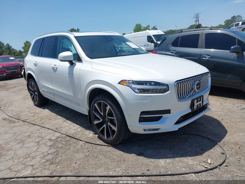 2024 Volvo Xc90 VIN YV4062JE6R1195126 IAAI salvage auction — REAR END, Wait Title, sold $14,700 on 2026-08-15 (photo 1)