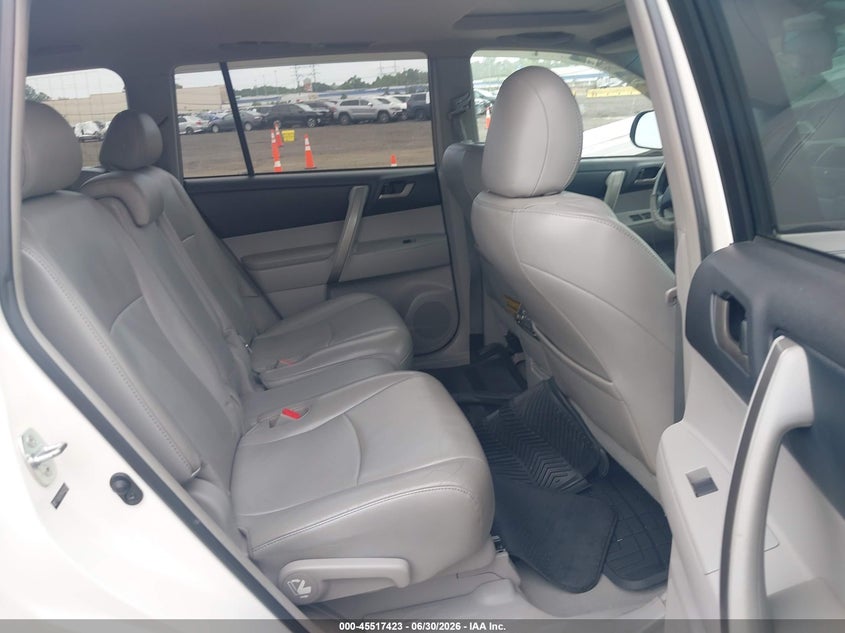 2010 Toyota Highlander VIN 5TDJK3EH5AS035954 IAAI salvage auction — FRONT END, Mv-907A (New York), sold $2,500 on 2026-07-14 (photo 8)
