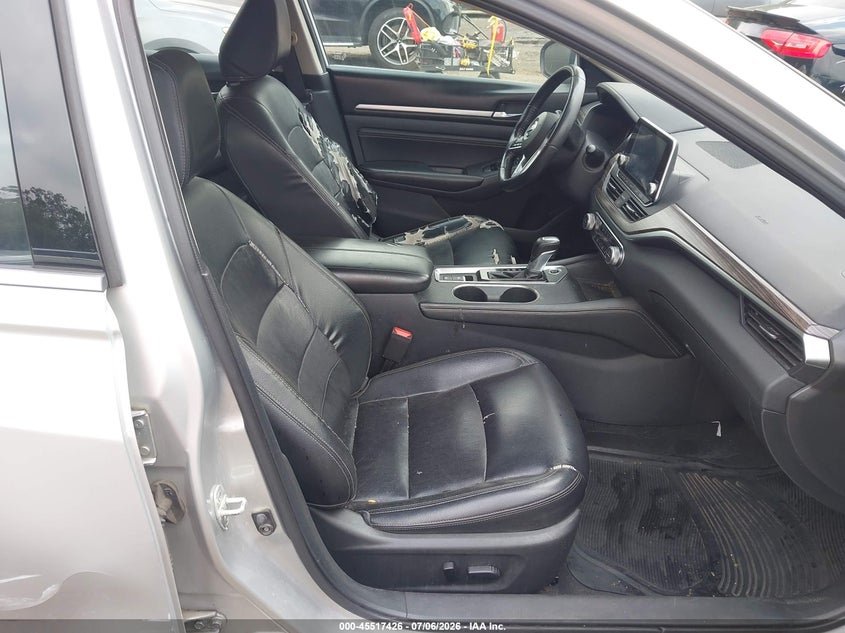 2019 Nissan Altima VIN 1N4BL4EV1KC175120 IAAI salvage auction — SIDE, Salvage - Greater Than 75% (Maryland), sold $2,250 on 2026-07-24 (photo 5)