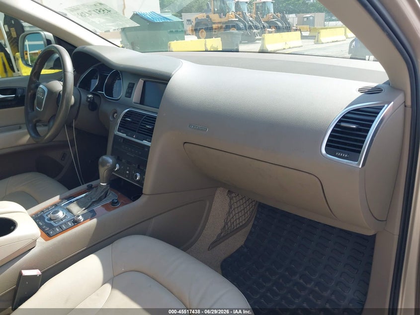 2007 Audi Q7 VIN WA1BY94L77D096989 IAAI salvage auction — NORMAL WEAR, Clear (Florida), sold $400 on 2026-07-16 (photo 5)